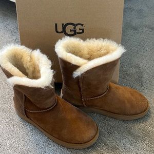 Ugg Classic Cuff Short Boots